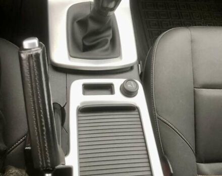 Черный Вольво В50, объемом двигателя 1.56 л и пробегом 257 тыс. км за 7700 $, фото 11 на Automoto.ua