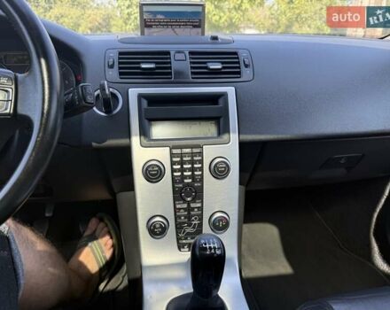 Черный Вольво В50, объемом двигателя 1.6 л и пробегом 191 тыс. км за 8499 $, фото 13 на Automoto.ua