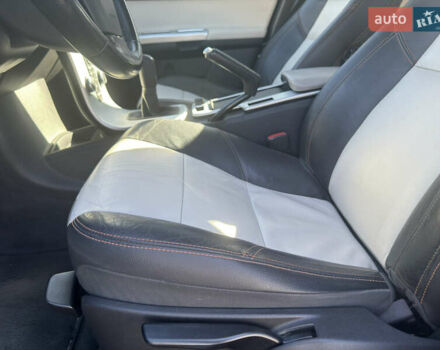 Вольво В50 2010 в Киеве на Automoto.ua Черный Вольво В50, объемом двигателя 1.6 л и пробегом 248 тыс. км за 9200 $, фото 18 на Automoto.ua