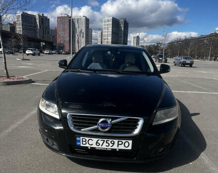Черный Вольво В50, объемом двигателя 1.6 л и пробегом 232 тыс. км за 7150 $, фото 13 на Automoto.ua