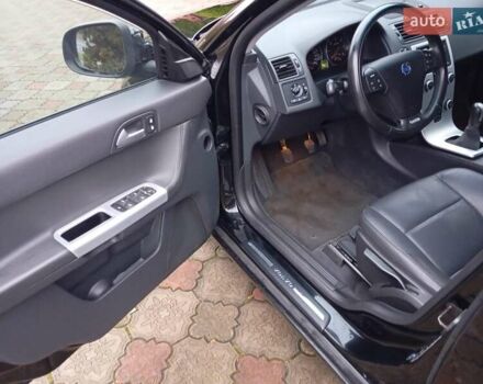 Чорний Вольво V50, об'ємом двигуна 0 л та пробігом 220 тис. км за 7400 $, фото 9 на Automoto.ua