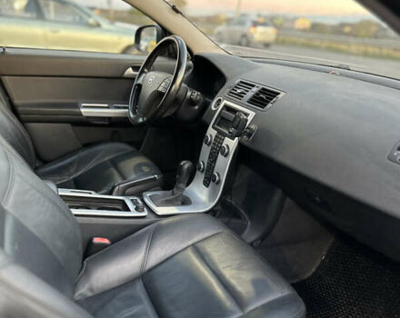 Черный Вольво В50, объемом двигателя 1.56 л и пробегом 146 тыс. км за 7800 $, фото 9 на Automoto.ua