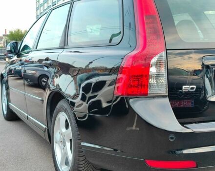 Черный Вольво В50, объемом двигателя 1.6 л и пробегом 201 тыс. км за 8300 $, фото 4 на Automoto.ua