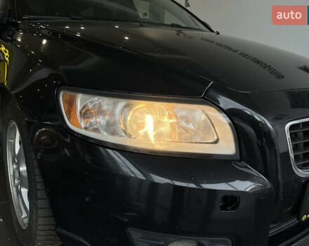 Вольво В50 2010 в Львове на Automoto.ua Черный Вольво В50, объемом двигателя 1.56 л и пробегом 270 тыс. км за 7000 $, фото 8 на Automoto.ua