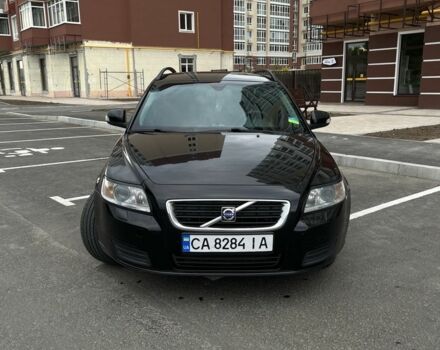 Черный Вольво В50, объемом двигателя 1.6 л и пробегом 324 тыс. км за 6500 $, фото 6 на Automoto.ua