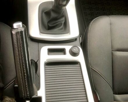 Черный Вольво В50, объемом двигателя 1.6 л и пробегом 257 тыс. км за 7700 $, фото 8 на Automoto.ua