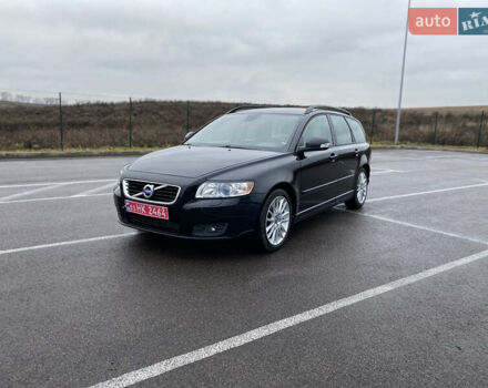 Чорний Вольво V50, об'ємом двигуна 1.6 л та пробігом 252 тис. км за 7950 $, фото 1 на Automoto.ua