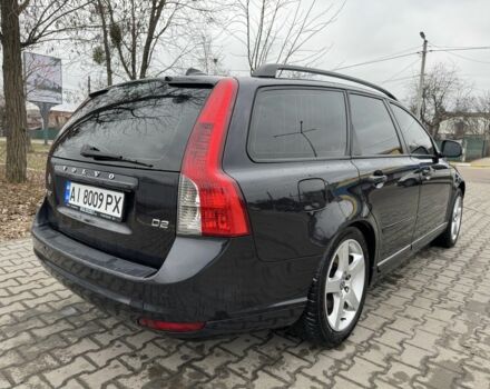 Черный Вольво В50, объемом двигателя 1.6 л и пробегом 240 тыс. км за 6750 $, фото 2 на Automoto.ua