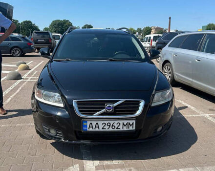 Черный Вольво В50, объемом двигателя 1.56 л и пробегом 237 тыс. км за 7000 $, фото 10 на Automoto.ua