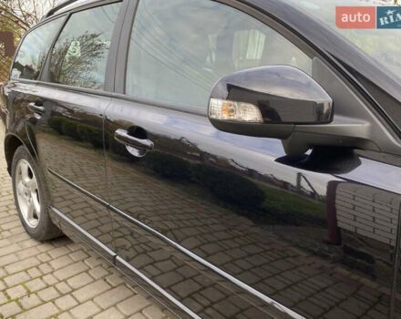 Чорний Вольво V50, об'ємом двигуна 2 л та пробігом 279 тис. км за 9400 $, фото 18 на Automoto.ua