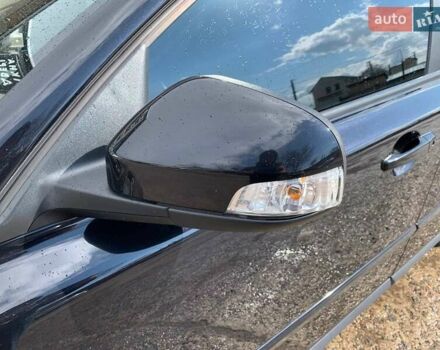 Черный Вольво В50, объемом двигателя 1.6 л и пробегом 255 тыс. км за 7100 $, фото 1 на Automoto.ua