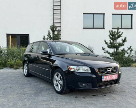 Чорний Вольво V50, об'ємом двигуна 1.6 л та пробігом 237 тис. км за 7300 $, фото 4 на Automoto.ua