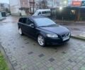 Черный Вольво В50, объемом двигателя 1.56 л и пробегом 240 тыс. км за 5300 $, фото 1 на Automoto.ua