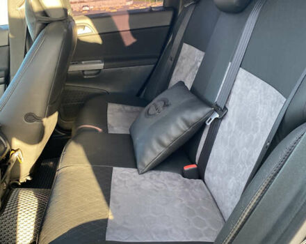 Вольво В50 2010 в Львове на Automoto.ua Черный Вольво В50, объемом двигателя 1.56 л и пробегом 278 тыс. км за 7500 $, фото 9 на Automoto.ua