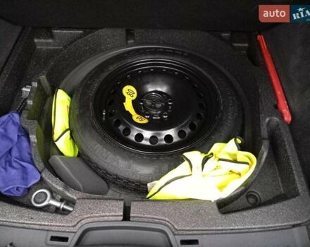 Чорний Вольво V50, об'ємом двигуна 0 л та пробігом 220 тис. км за 7400 $, фото 15 на Automoto.ua