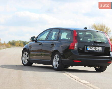Вольво В50 2010 в Тернополе на Automoto.ua Черный Вольво В50, объемом двигателя 1.6 л и пробегом 224 тыс. км за 7500 $, фото 14 на Automoto.ua