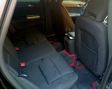 Черный Вольво В50, объемом двигателя 1.6 л и пробегом 278 тыс. км за 7600 $, фото 6 на Automoto.ua