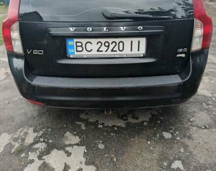 Черный Вольво В50, объемом двигателя 1.56 л и пробегом 283 тыс. км за 6700 $, фото 3 на Automoto.ua