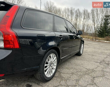 Чорний Вольво V50, об'ємом двигуна 2 л та пробігом 268 тис. км за 10250 $, фото 16 на Automoto.ua