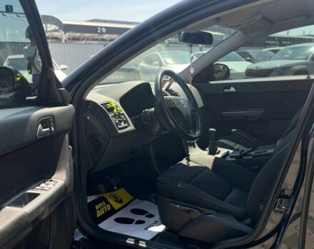 Чорний Вольво V50, об'ємом двигуна 1.6 л та пробігом 214 тис. км за 8300 $, фото 15 на Automoto.ua