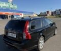 Черный Вольво В50, объемом двигателя 1.6 л и пробегом 213 тыс. км за 7321 $, фото 1 на Automoto.ua