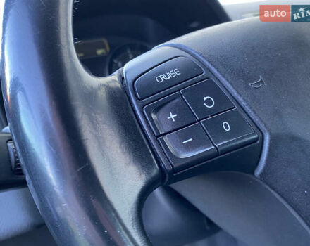 Черный Вольво В50, объемом двигателя 2 л и пробегом 279 тыс. км за 9400 $, фото 41 на Automoto.ua