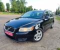 Черный Вольво В50, объемом двигателя 1.6 л и пробегом 201 тыс. км за 8700 $, фото 1 на Automoto.ua