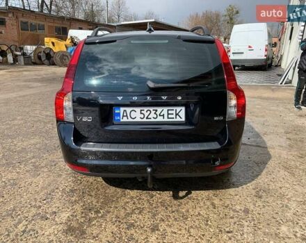 Черный Вольво В50, объемом двигателя 1.6 л и пробегом 262 тыс. км за 7300 $, фото 10 на Automoto.ua