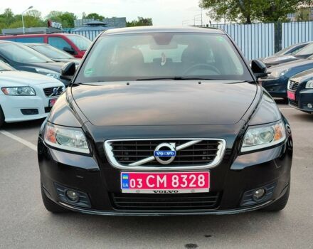 Черный Вольво В50, объемом двигателя 1.6 л и пробегом 201 тыс. км за 8300 $, фото 12 на Automoto.ua