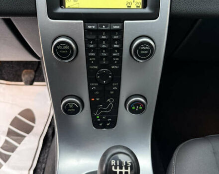 Чорний Вольво V50, об'ємом двигуна 1.6 л та пробігом 233 тис. км за 7799 $, фото 26 на Automoto.ua