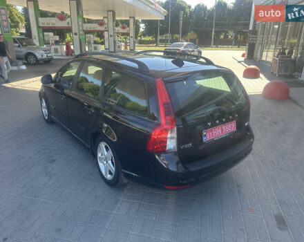 Черный Вольво В50, объемом двигателя 1.6 л и пробегом 258 тыс. км за 7800 $, фото 7 на Automoto.ua