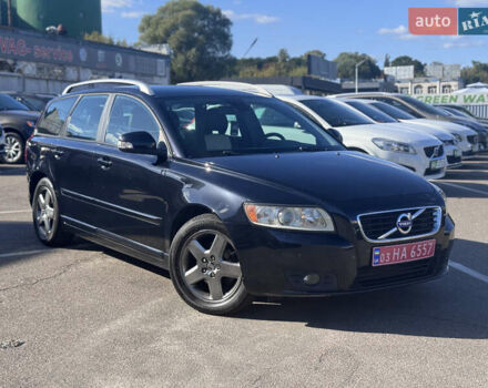 Вольво В50 2010 в Киеве на Automoto.ua Черный Вольво В50, объемом двигателя 1.6 л и пробегом 248 тыс. км за 9200 $, фото 11 на Automoto.ua
