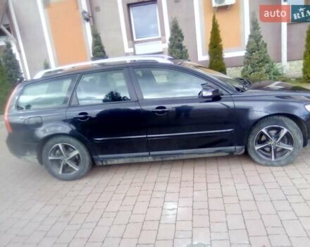 Вольво В50 2010 в Стрые на Automoto.ua Черный Вольво В50, объемом двигателя 1.6 л и пробегом 223 тыс. км за 6650 $, фото 2 на Automoto.ua