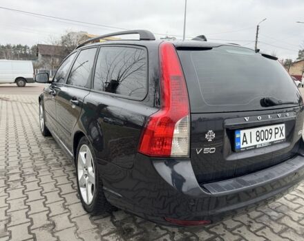 Черный Вольво В50, объемом двигателя 1.6 л и пробегом 240 тыс. км за 6750 $, фото 3 на Automoto.ua