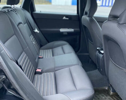 Чорний Вольво V50, об'ємом двигуна 1.6 л та пробігом 252 тис. км за 7950 $, фото 19 на Automoto.ua