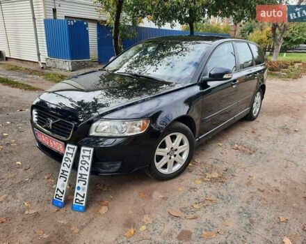 Чорний Вольво V50, об'ємом двигуна 1.6 л та пробігом 261 тис. км за 7770 $, фото 1 на Automoto.ua