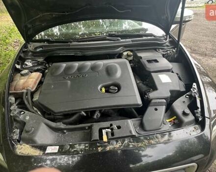 Черный Вольво В50, объемом двигателя 2 л и пробегом 316 тыс. км за 7700 $, фото 7 на Automoto.ua