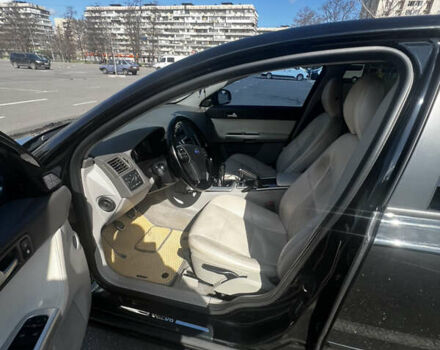 Черный Вольво В50, объемом двигателя 1.6 л и пробегом 232 тыс. км за 7150 $, фото 9 на Automoto.ua