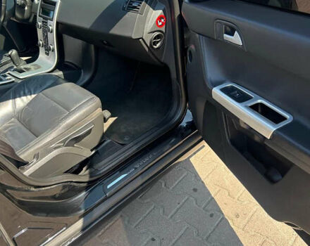 Черный Вольво В50, объемом двигателя 1.56 л и пробегом 237 тыс. км за 7000 $, фото 14 на Automoto.ua