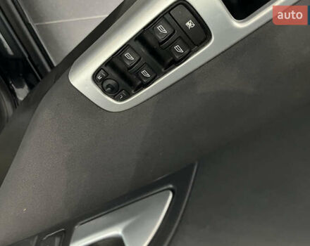 Чорний Вольво V50, об'ємом двигуна 1.56 л та пробігом 270 тис. км за 6500 $, фото 10 на Automoto.ua