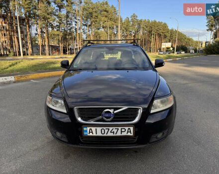 Черный Вольво В50, объемом двигателя 1.56 л и пробегом 250 тыс. км за 6500 $, фото 2 на Automoto.ua