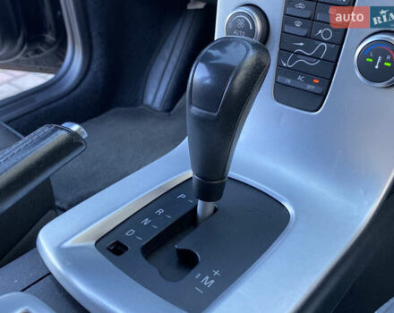 Чорний Вольво V50, об'ємом двигуна 2 л та пробігом 279 тис. км за 9400 $, фото 57 на Automoto.ua