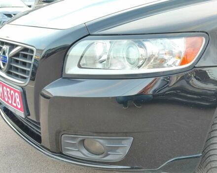 Черный Вольво В50, объемом двигателя 1.6 л и пробегом 201 тыс. км за 8300 $, фото 11 на Automoto.ua