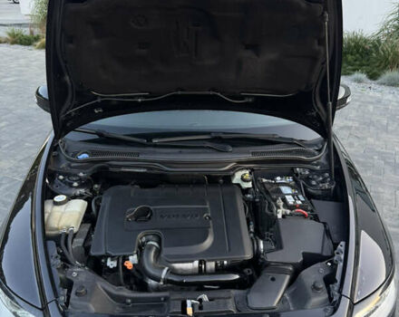 Чорний Вольво V50, об'ємом двигуна 1.6 л та пробігом 237 тис. км за 7300 $, фото 15 на Automoto.ua