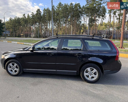 Черный Вольво В50, объемом двигателя 1.56 л и пробегом 250 тыс. км за 6500 $, фото 7 на Automoto.ua