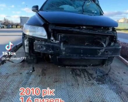 Черный Вольво В50, объемом двигателя 1.6 л и пробегом 227 тыс. км за 3200 $, фото 1 на Automoto.ua