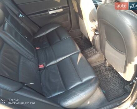 Черный Вольво В50, объемом двигателя 1.6 л и пробегом 186 тыс. км за 6700 $, фото 7 на Automoto.ua