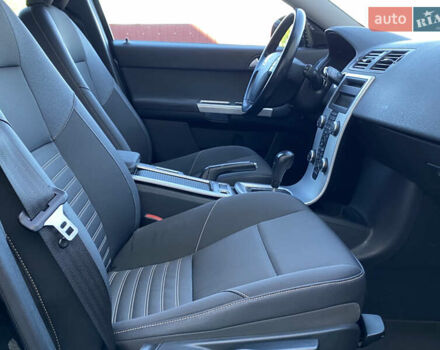 Черный Вольво В50, объемом двигателя 2 л и пробегом 279 тыс. км за 9400 $, фото 33 на Automoto.ua