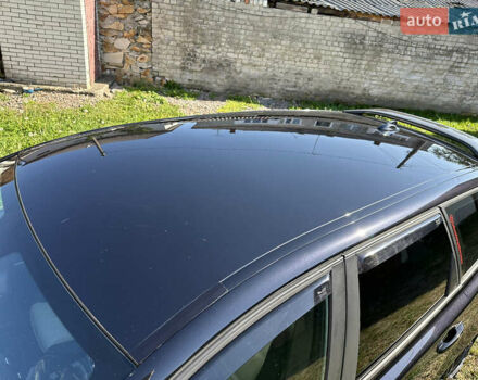 Чорний Вольво V50, об'ємом двигуна 1.98 л та пробігом 265 тис. км за 8000 $, фото 36 на Automoto.ua