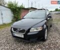 Черный Вольво В50, объемом двигателя 1.56 л и пробегом 317 тыс. км за 5500 $, фото 1 на Automoto.ua